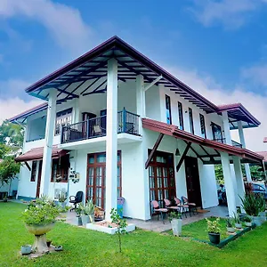 Howick Katunayaka