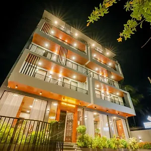 מלון Limeshine - Airport Transit & Residences, Katunayaka